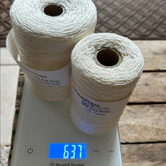 Rayon yarn on cones - Picture 9 of 10